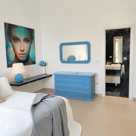 Bella Villa
